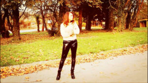 What Happens When Yoanas Wetlook Leggings And High Heels Meet A Forest Adventure?